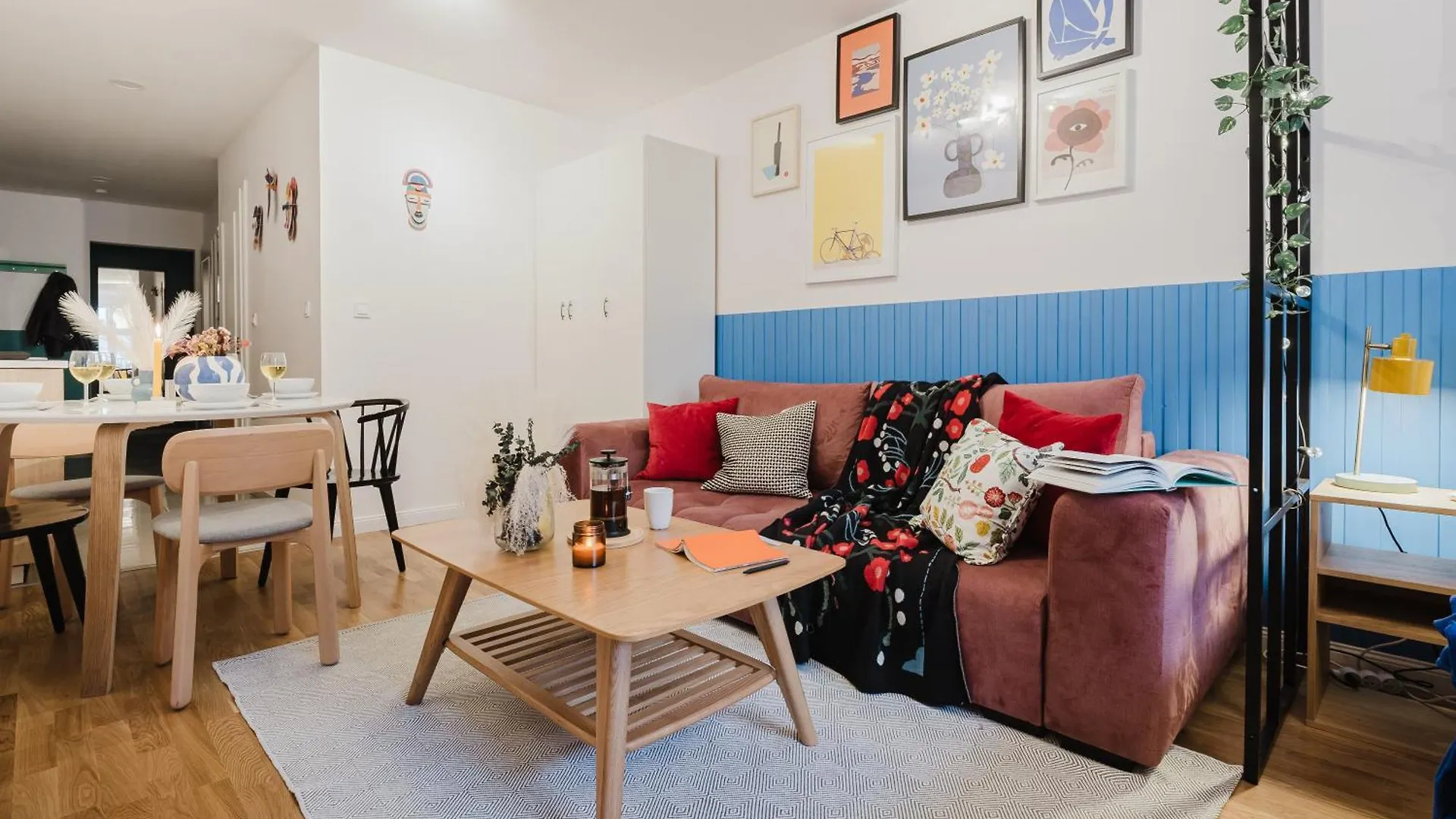 Prague Days - Funky Studio - Netflix - City Center