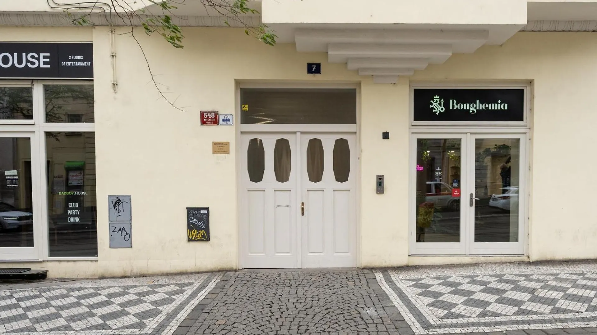 Prague Days - Funky Studio - Netflix - City Center Czech Republic