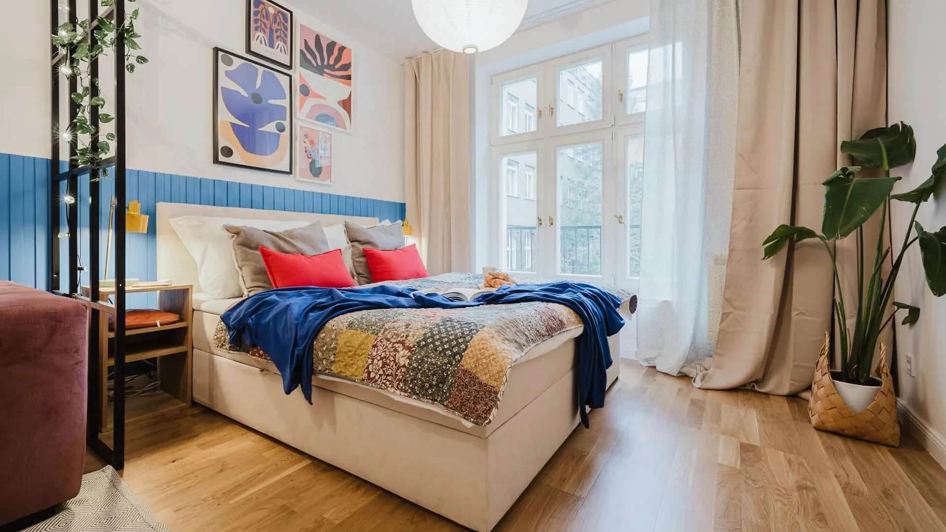 Prague Days - Funky Studio - Netflix - City Center location